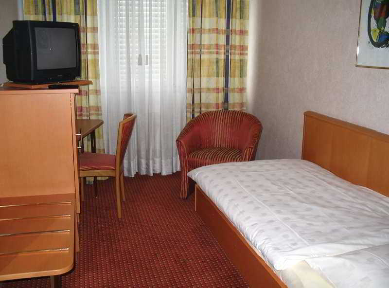 Hotel Alexander Basel Exterior photo